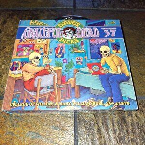 GRATEFUL DEAD - Dave's Picks Vol 37 Numbered Limited Ed. 3 CD Box Set!!